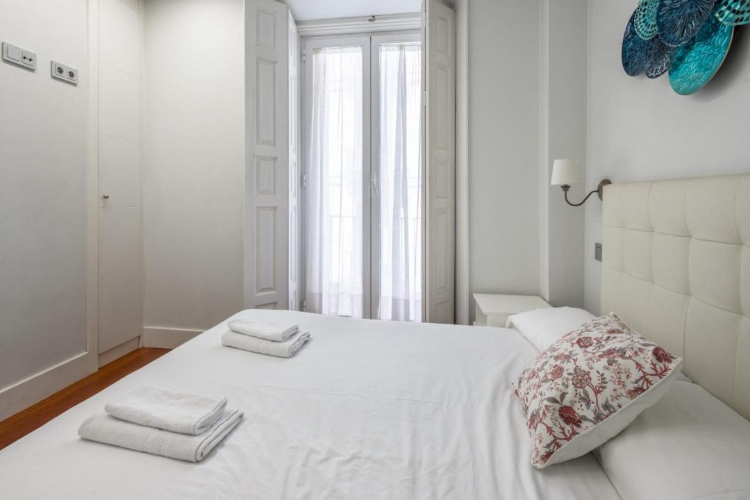 Minty Stay - Imperial 3Bd Madrid Exterior photo